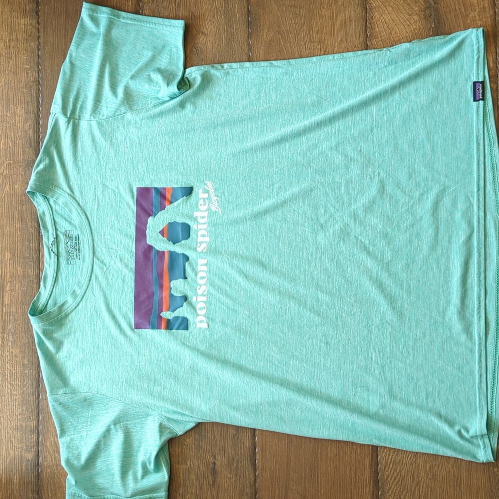 Large - Patagonia Top